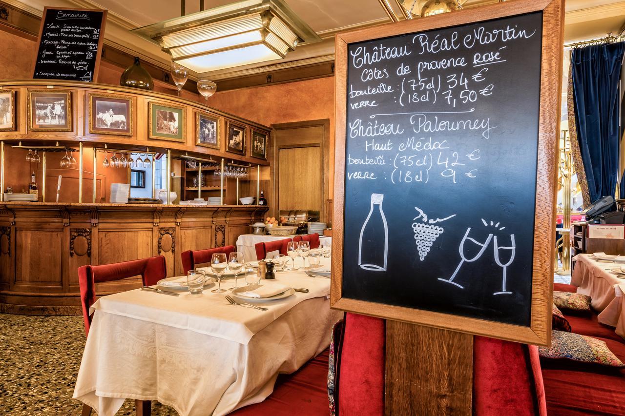 Hotel Restaurant Au Boeuf Couronne Paris Exterior foto